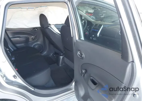 2014 Nissan Versa Note S (Sr) z USA, uszkodzony, nr VIN 3N1CE2CP1EL388596